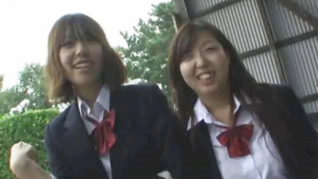 Краще порно :  2 збоченця змушують чудову порно сестра з братом японську модель зійти з розуму 2 Гаряче порно 